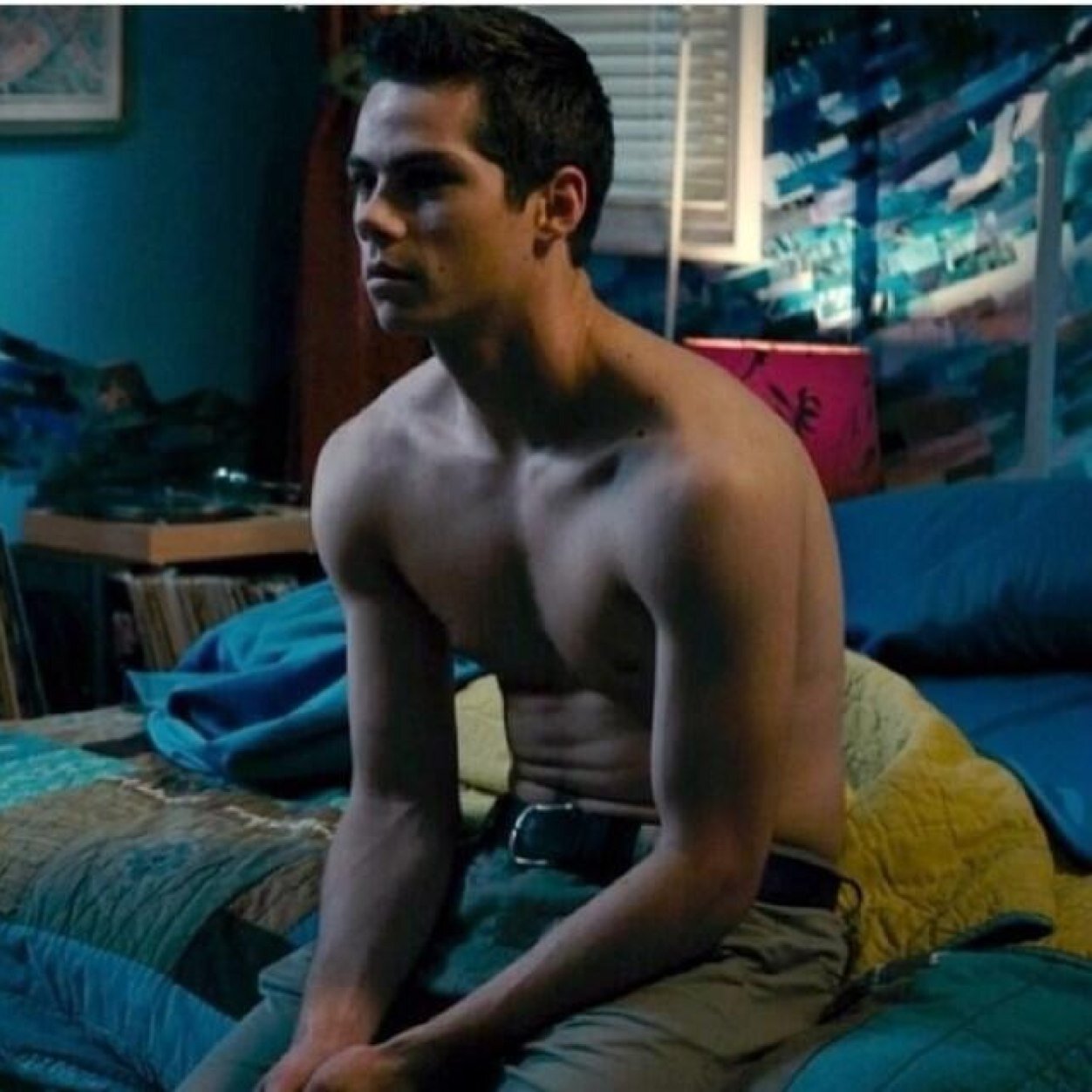 I'm just another fan in love with him❤