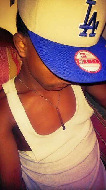 SiiemPre TranQkiilo / Tiiene Q Saludame Con La Do Mano ObliqaO. Mii Pin:2a1c9a51 :)