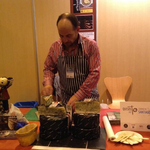 pepeteyedu's profile picture. QUESERU,AFINADOR AMANTE DE SU REBAÑO Y UN DESPISTE CON PATAS