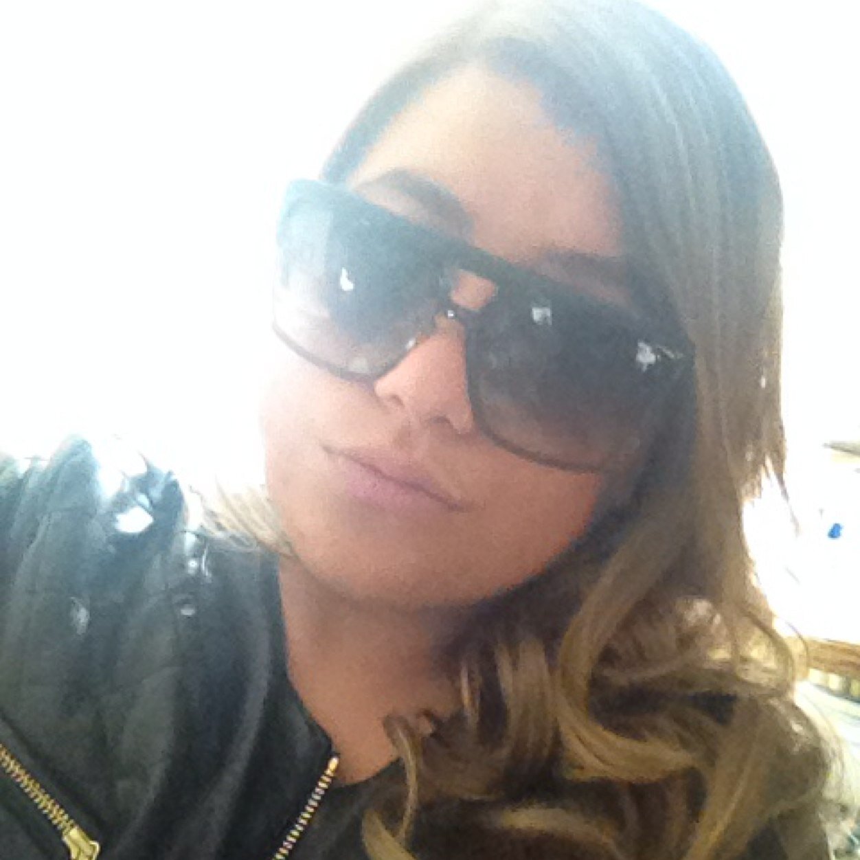 Numba1singles's profile picture. Lover of data, leather, spicy bloody Mary's, and stilettos.   Only dead fish go with the flow ~