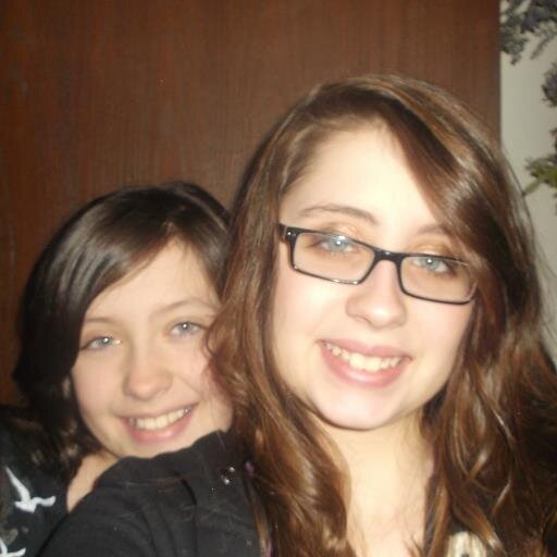 A Single 14 years old girl, I go to Blennerhassett Middle School. I am a BMS Mat-maid.3:)