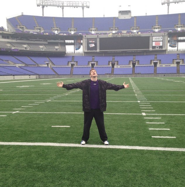 WordsFromABird's profile picture. Professional:Bean Counter | Amateur:Bballer, guitarist, golfer, snowboarder, swing trader, concert goer | Big believer in karma and the power of live music