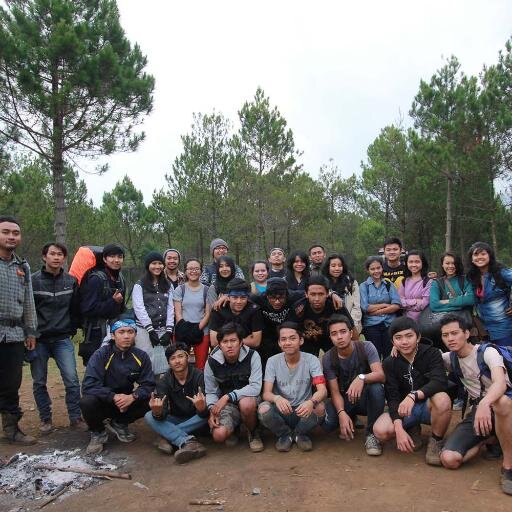 Pasmarteuy's profile picture. Komunitas yang hobinya bikin film,motret,ke pantai,mendaki gunung,dan terutama nongkrong dan akun ini di kelola oleh orang paling ganteng/unyu se UNPAS raya