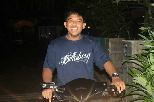 Carilah pacar anak seorang pejabat, yakin mulyo ne !