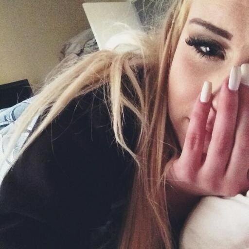 lilith walker || bisex || dark