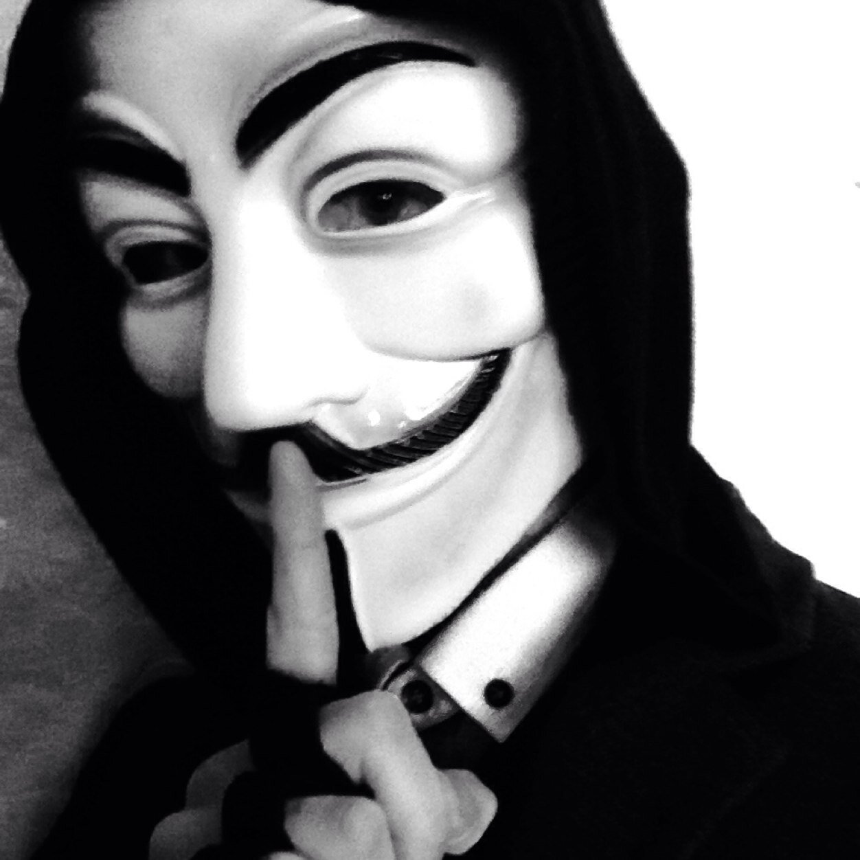 Spreading entheta with every tweet! 
We do not forgive, We do not forget #SP #Anonymous