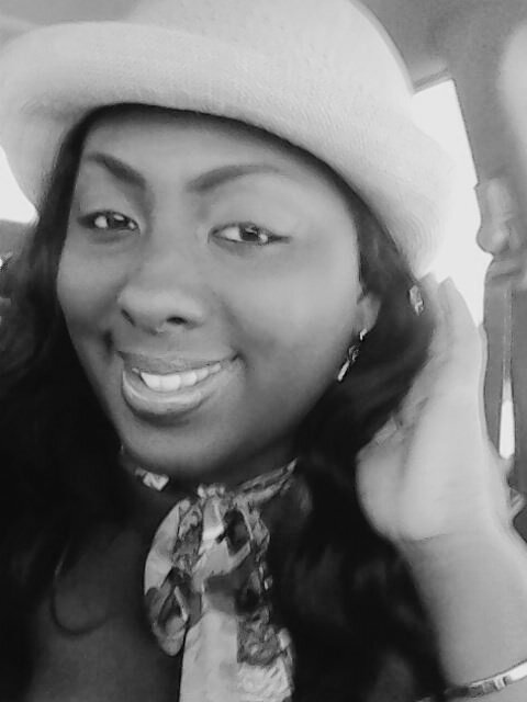 ~~~~sexy,fun,happy,smart,important,unique,settled, mother of one,and I hv a real peace of mind!!!:-)Always happy an a lady!!!~~~