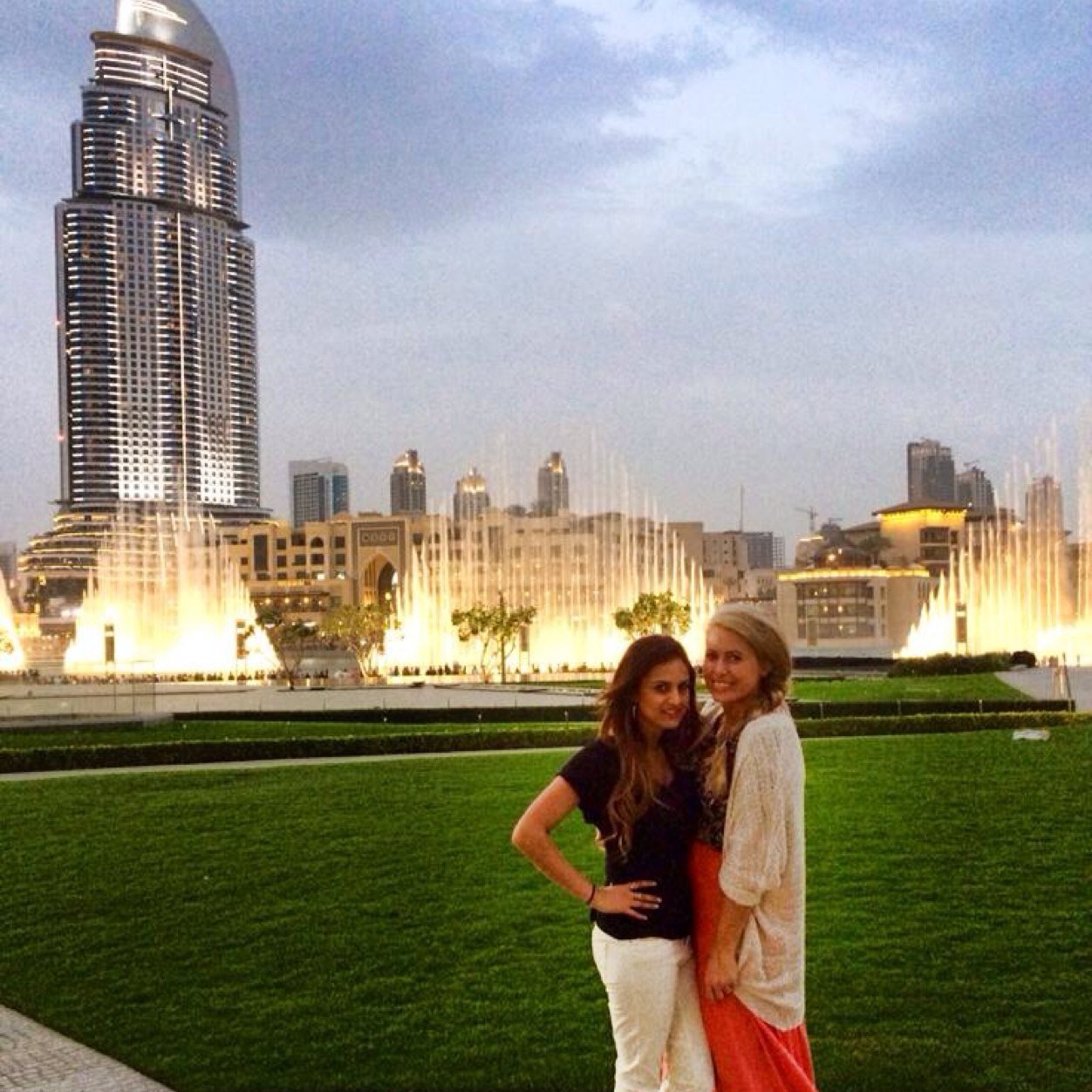 Charl0tteJarvis's profile picture. Running my own BEAUTY SALON & Travelling the world ✈️ Do a job you love, you will never work a day in your life. ❤️