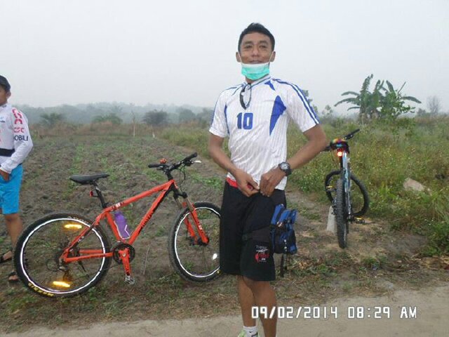 Manusia tidak ada yang sampoerna,cuman rokok yang sampoerna..(‾ε‾҂)ҧ