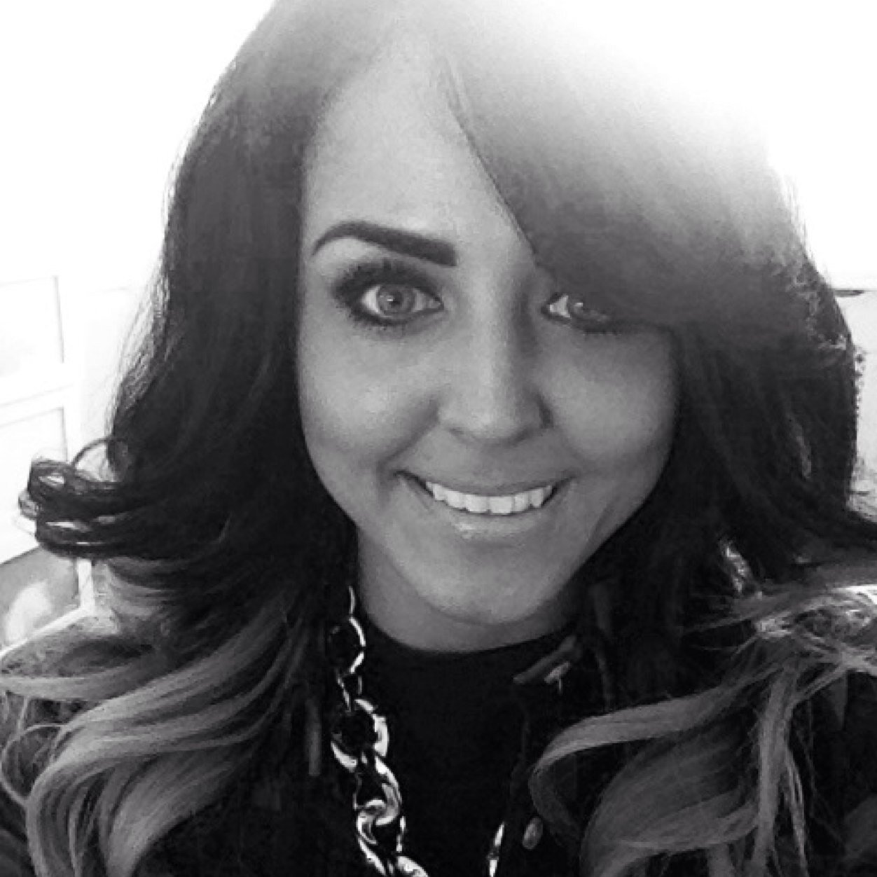 A qualified and insured Cardiff based mobile Hair & Make-Up Stylist specialising in weddings. insta: Dollfacecardiff