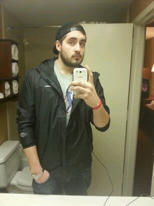 Hey I'm henry. I'm 23, O's Boh's friends and lifes what I'm all about. hit me up