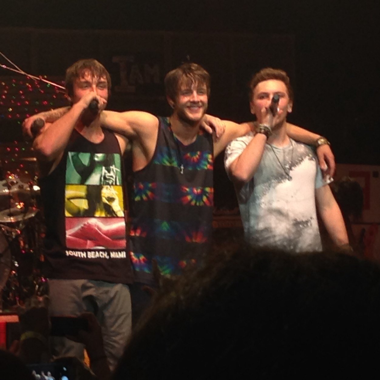 bandlifetour3's profile picture. Cali #bandlifetour, get to see the boys on march 13th:)