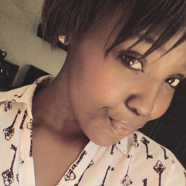 Lee_t00's profile picture. Put together by all my flaws and God continues to strengthen me • I ♡music  • Young & living