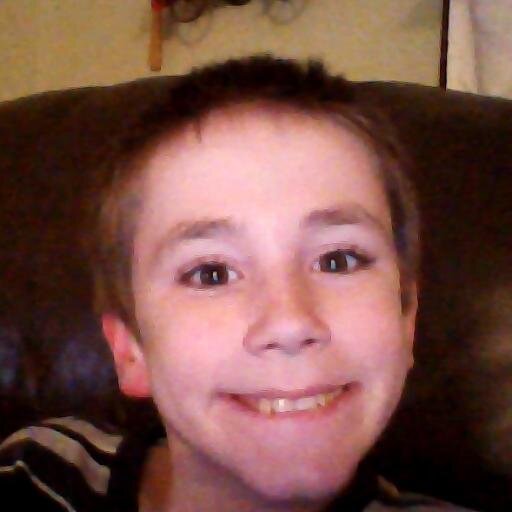 Minecraft Geek, I love Minecraft, I have 5 subs on my new youtube, I have a Girlfriend.