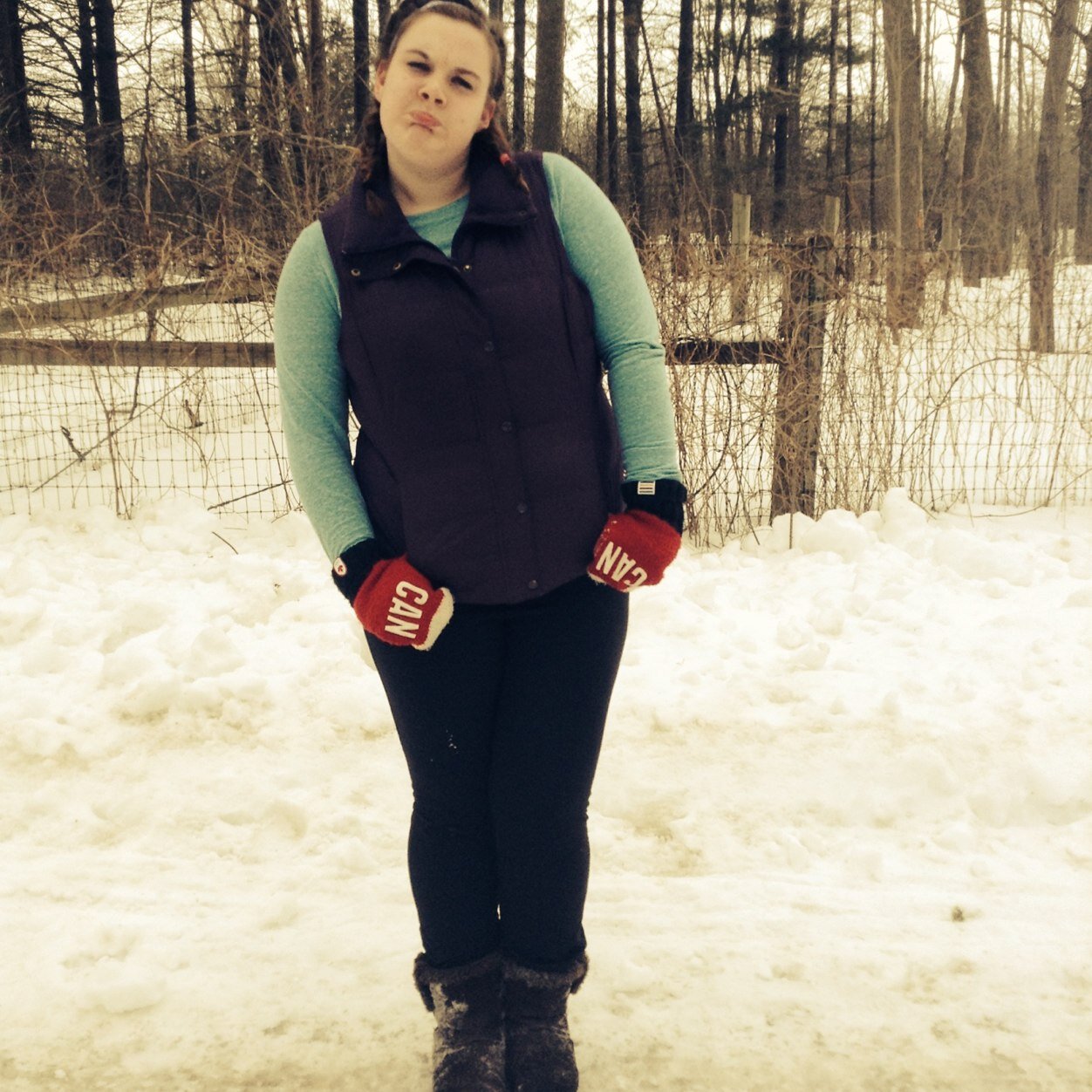 TrappJanelle's profile picture. HOCKEY3 buffalo sabers3 jesus christ. Guys im christian!!3