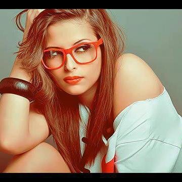 RoiaEhab's profile picture. 