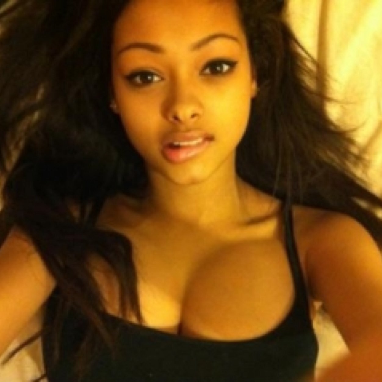 Mperezbaby's profile picture. 