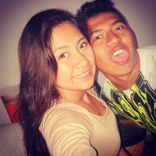 nestorulises10's profile picture. 