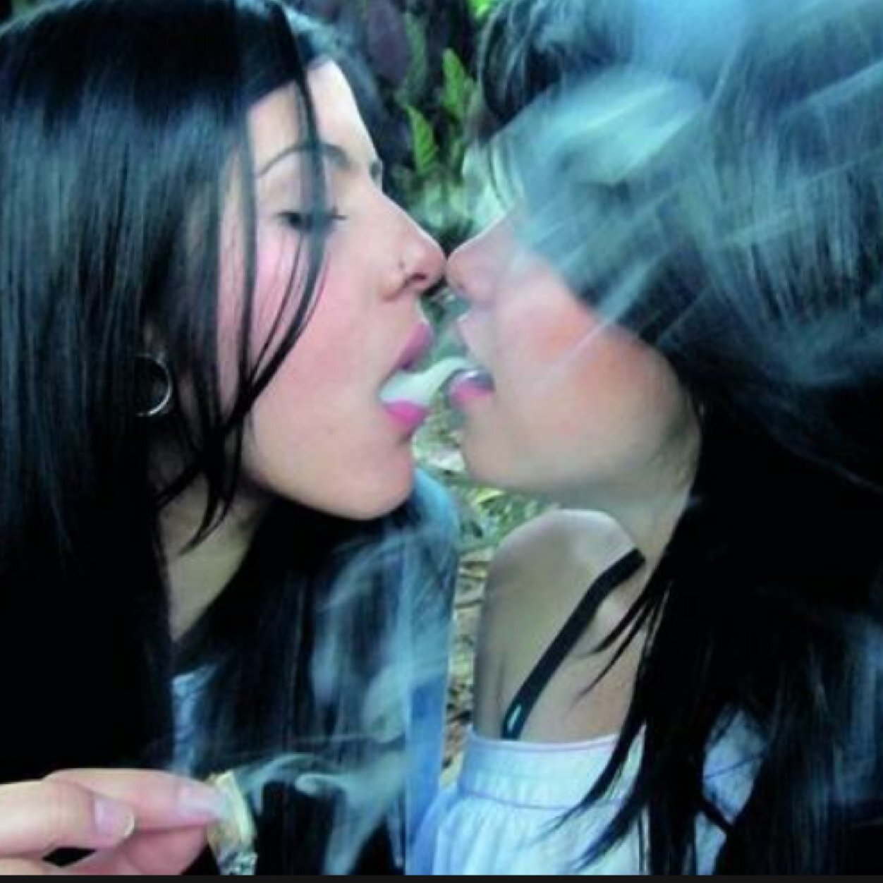 always got a bad girl to roll my weed up

**some pictures are not mine**