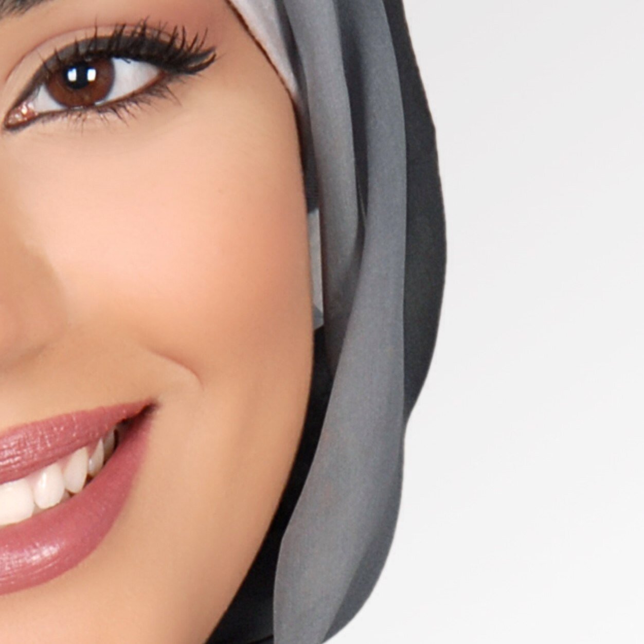 أبحث وأقرر.. والله يقدر .. لن أتذمر ... فالله يدبر