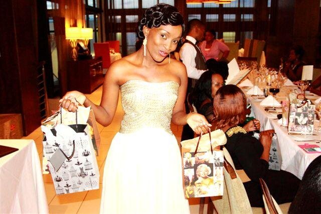 Mpumi_mangena's profile picture. An energetic and positive individual that just loves people! Enjoys travelling, shopping and ofcos dressing up for any occasion...:)