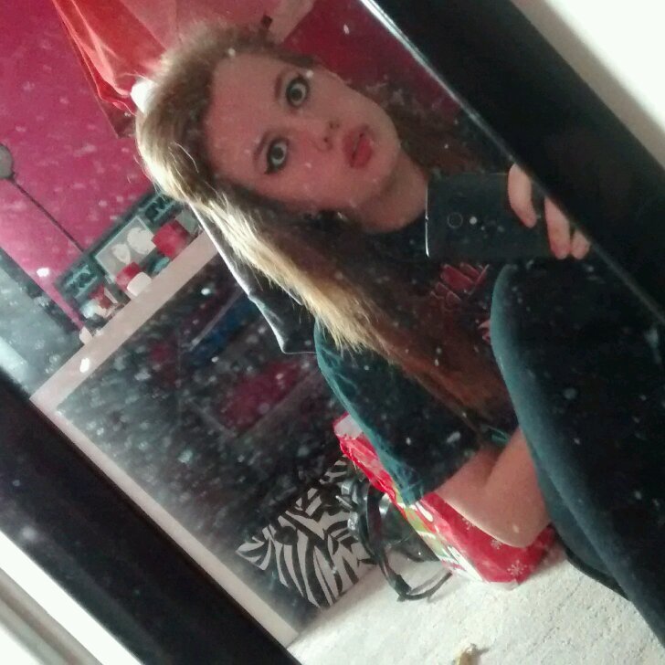 Instagram: JESSIE_CHEETWOOD Tumblr & Ask: JessicaSixxC99