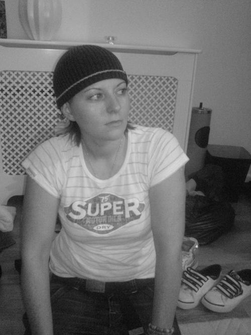 kickchick79's profile picture. 