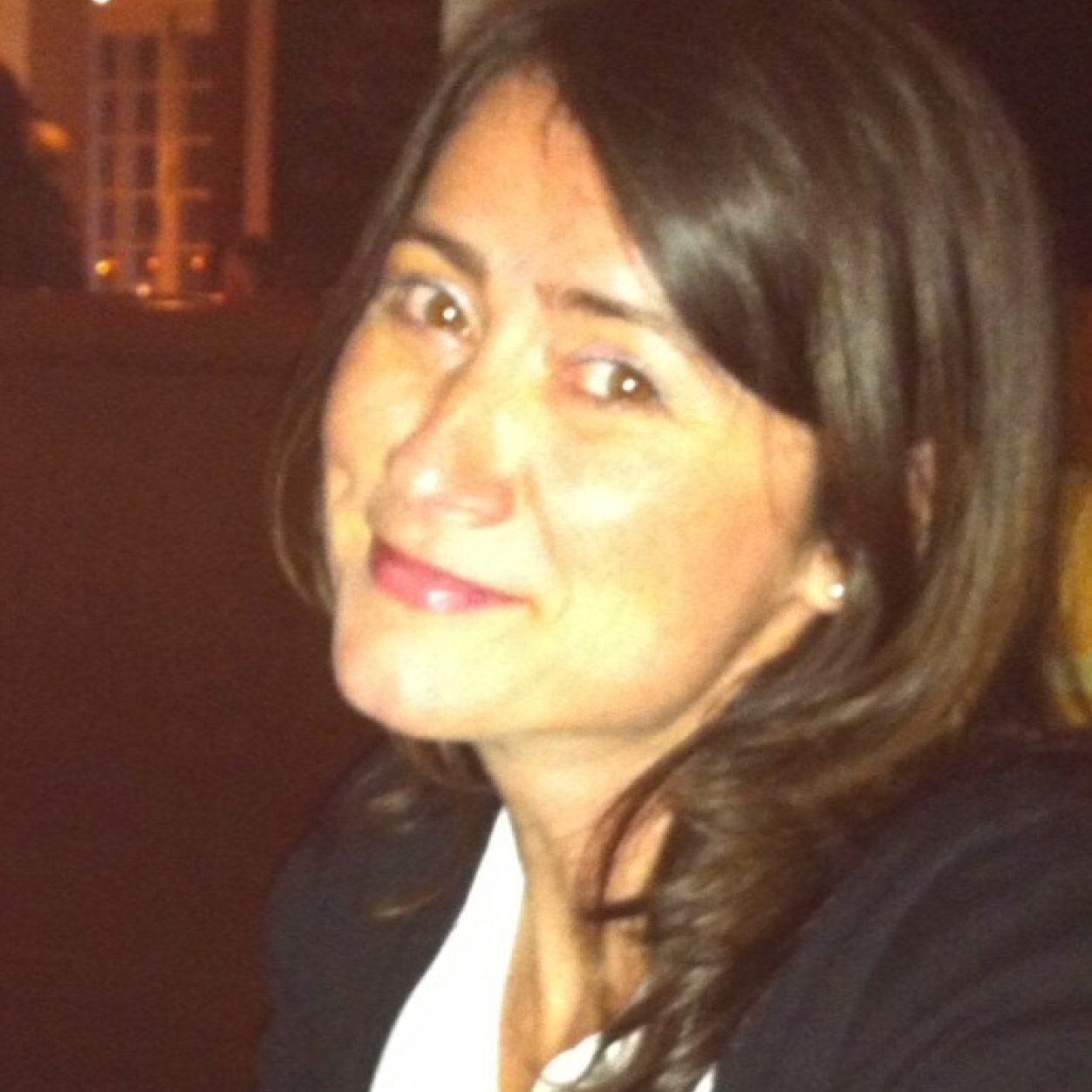 M.A. Enseignante au primaire depuis 26 ans, directrice adj, TICs au primaire à LCC. J'aime explorer avec mes élèves et introduire la technologie à ma pédagogie.