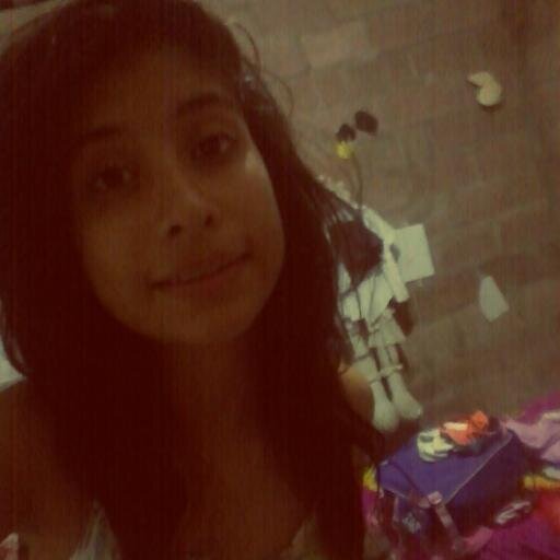 Soy la fans #1 de Justin Drew Bieber. Soy una tostadora qe camina.. cundo quiero llorar corro en circulos..digo SWAG cada 5 segundos... Solo una belieber entide