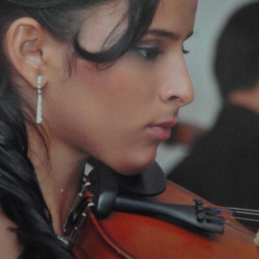 Amante al violín y a la música.