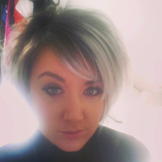 Senior Stylist at Luxe Hair Lounge 

Facebook:- Luxe Hair Lounge
Twitter:- @Luxe_hairlounge