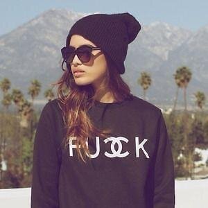 Vendemos camisetas, sudaderas, calzado, accesorios, solo envianos un MD y listo