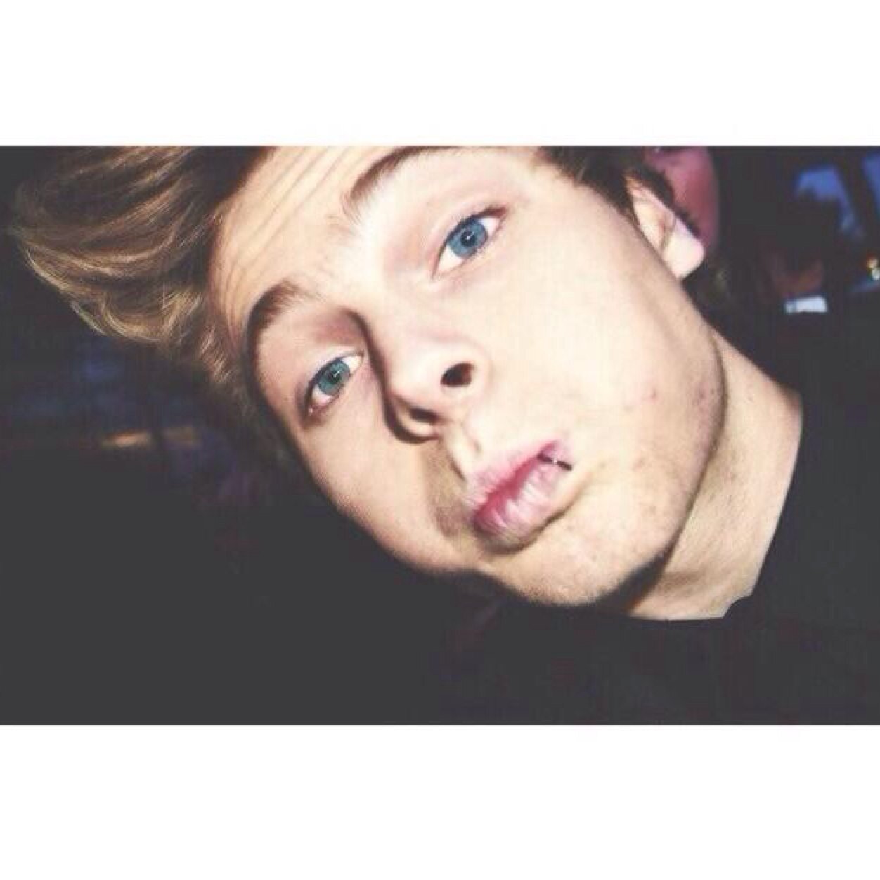 Follow @cate_seraphina please! She'll try and follow back