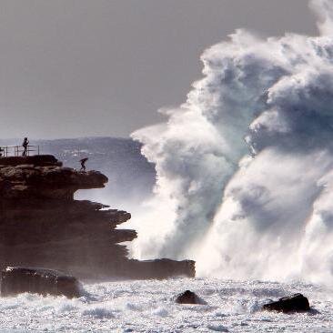 Get Daily Weather Updates and Photos of Bondi Beach! Australia's most famous beach: Bondi Beach, Australia.