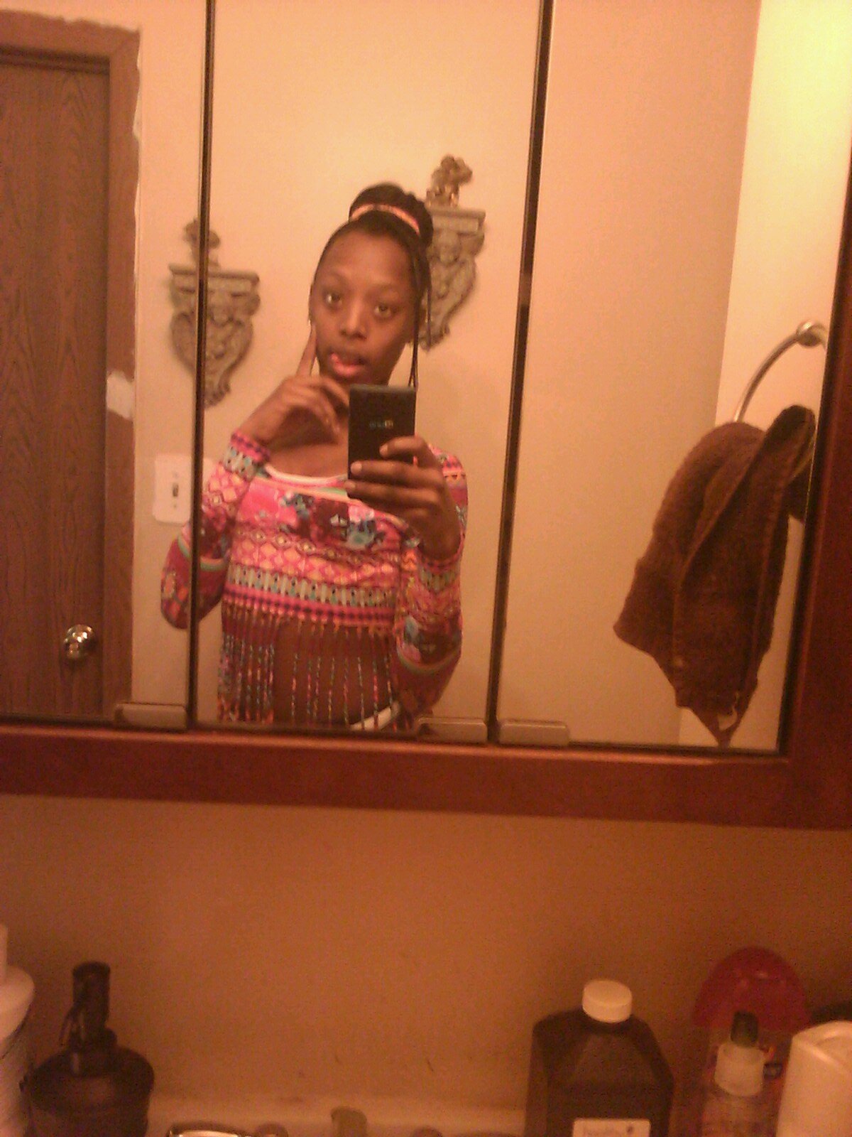 im15 everyone calls me lilmama$ even my friends and family and im a cheerleader, dancer,singer,and being a bo$$