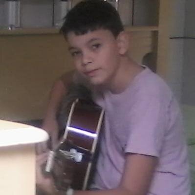 meu nome e Leandro Daniel mas prefiro ser chamado de safadão e gosto da banda garota safada