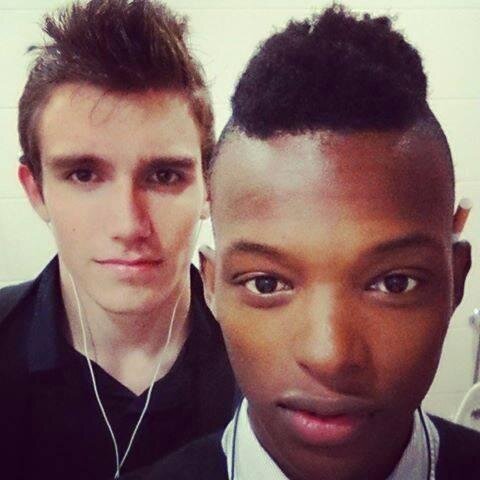 QuentinThomas07's profile picture. Un introverti perdu ici.
Ingénieur informatique, UI Designer, Admin system 
Freelance @Quickesst