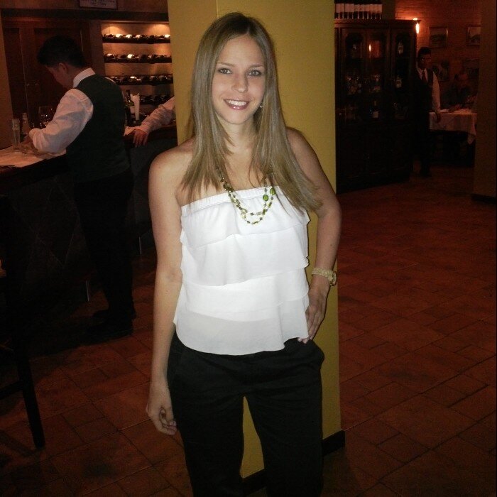 deboritahfulop's profile picture. 