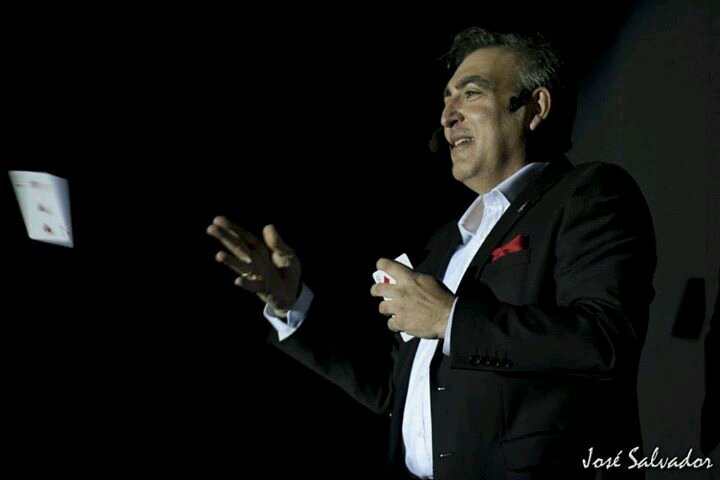 carlini2224's profile picture. Mago y sus labores