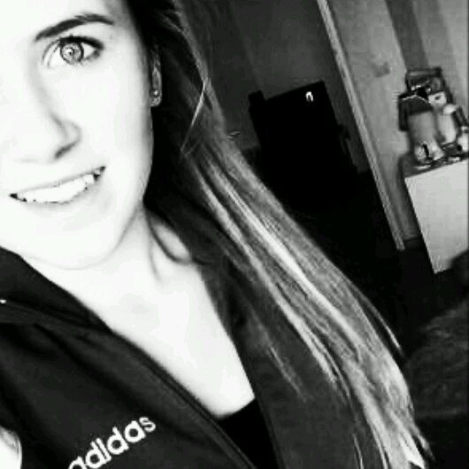 dutch girl // 16 years // love horseriding // christiaan huygens college