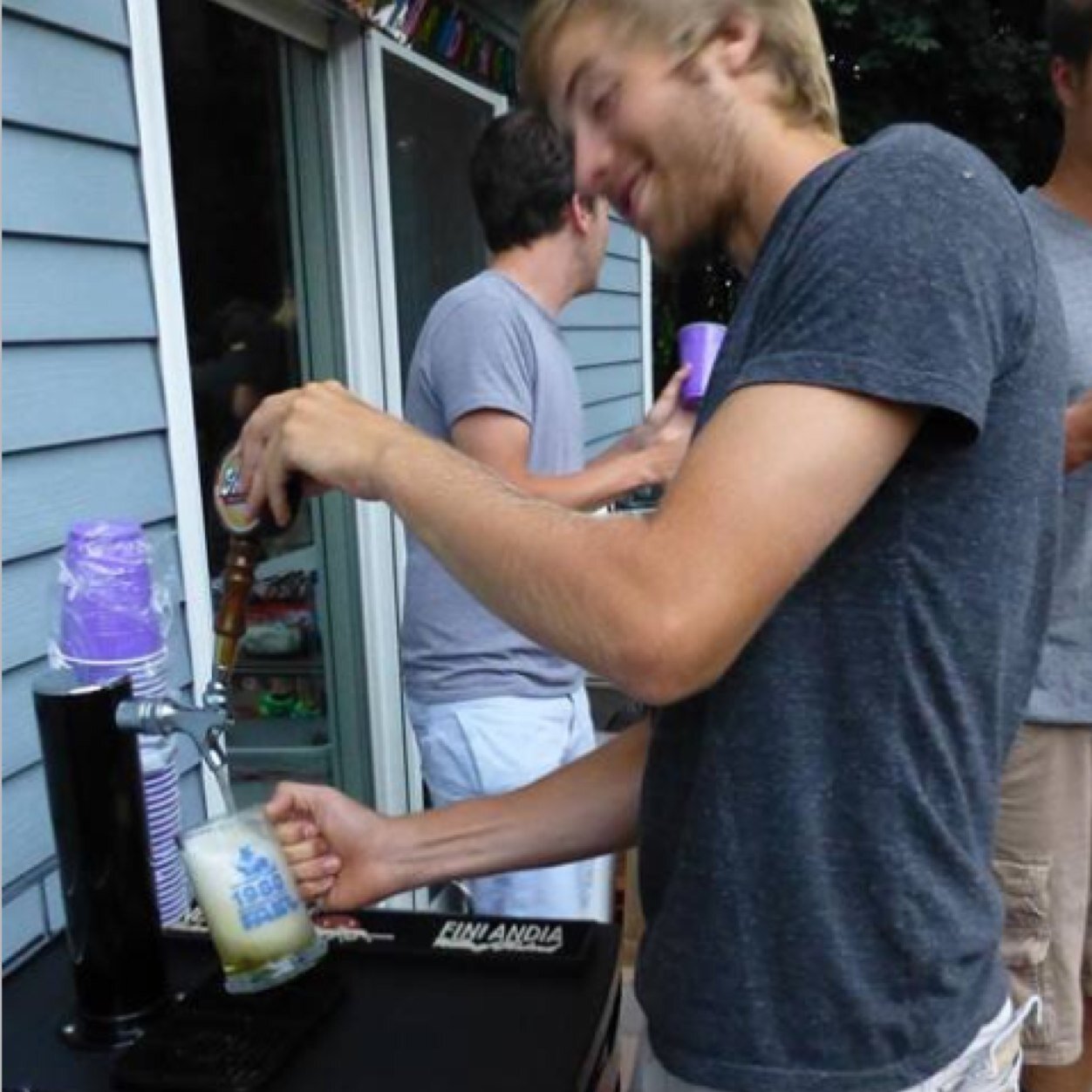 Tier1GrainBelt's profile picture. #Tier1 MINNESOTA
Snapchat: gbeltpremium7