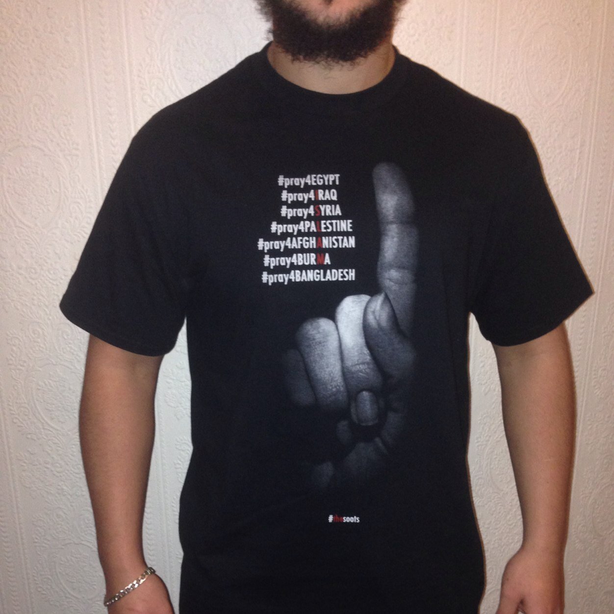 toolacademyMO's profile picture. the moroccan muslim burger van owner.
Propa halal bro