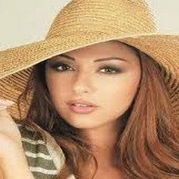 ‏‏‏‏‏‏‏‏‏طالبة نظم معلومات إدارية. عشرينيّة ، طموحة ، مبتسمة ، و متفائلة ♡  :