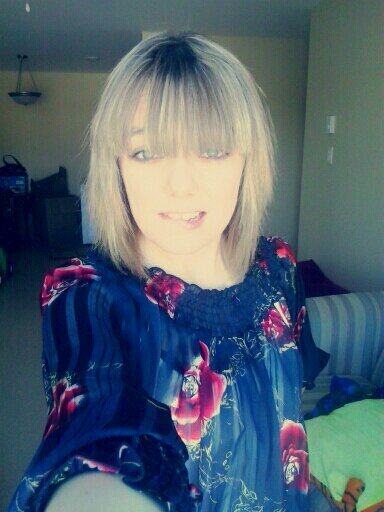 follow me for a follow back, retweet, and favorite me aswell♥ #TeamFollowBack yo^