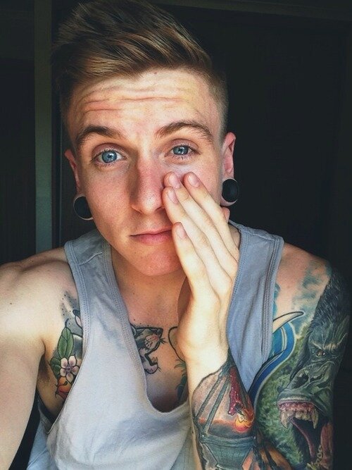 Oi, eu acabei de te seguir, agora retribua o meu follow seguindo o @dylanobrienc POR FAVOR, obrigado!
http://t.co/J8N1Xcy7iD