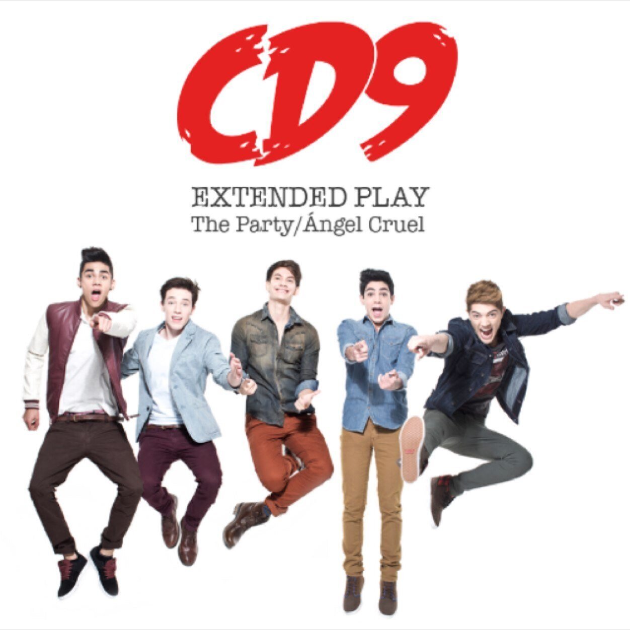 Somos sólo unas chicas enamoradas de @soyalannavarro @josdice @bryanmouque @soyalonsovillal @soyfreddyleyva. #coders ❤️