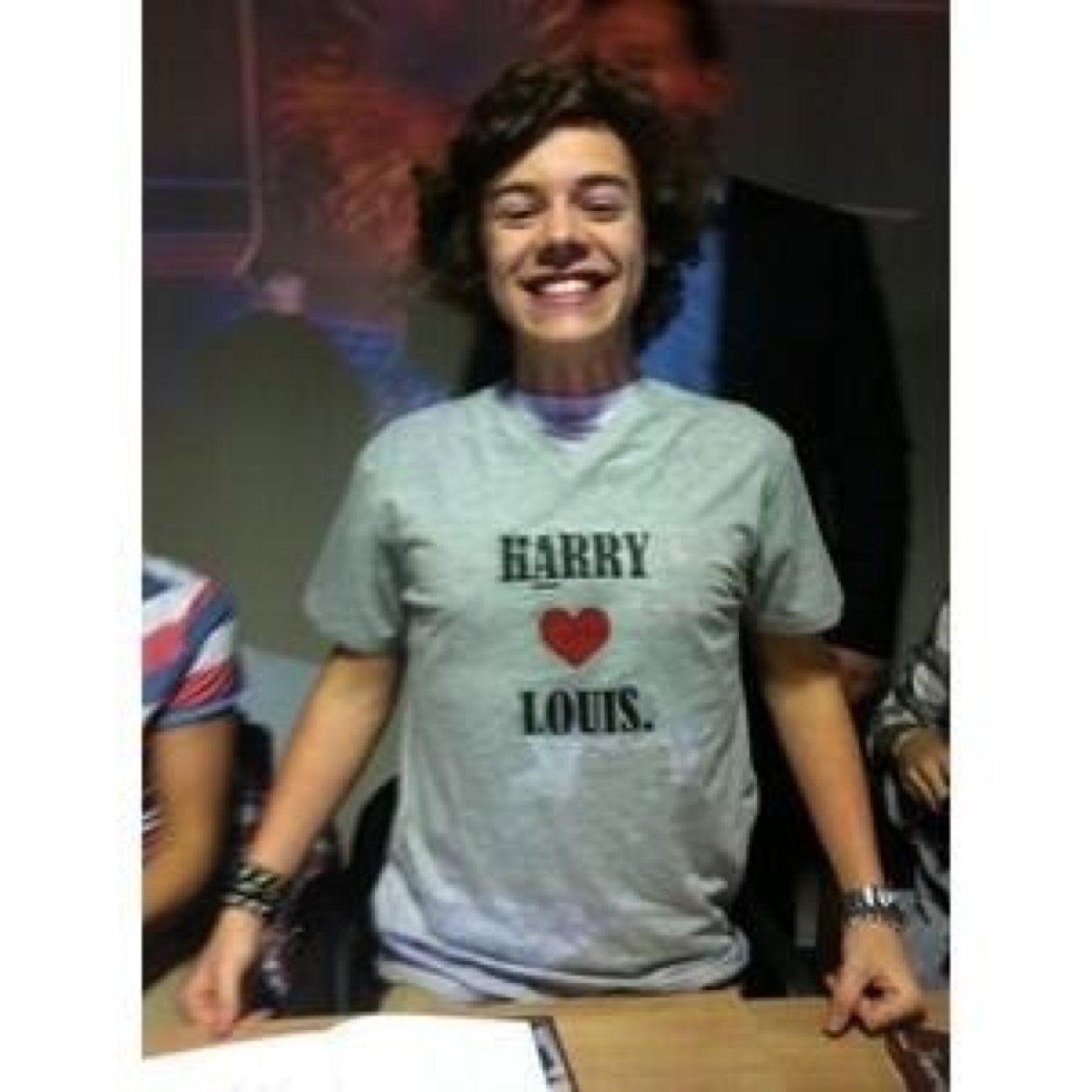 loufuxhaz's profile picture. 3/5/14 @CollinsKey brought me up on stage and gave a me a rose. In love with One Direction, Demi, Little Mix, and 5SOS Larry for life ❤️