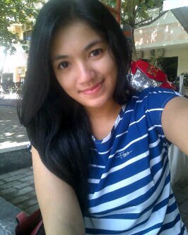 umimmakhusna's profile picture. Hello , is it me you're looking for ?