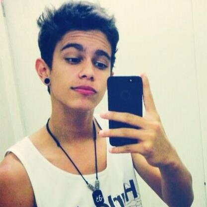 OI, sou o marcus, me beija ?! ~  ~ ♥ ~ BoyBelieber, BoyDirectioner, BoySmiler, BoyLovatic, ou seja, sou seu Boy :v