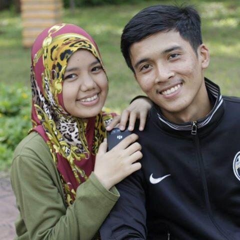 Futsal Goal Keeper @valasFC @ADEMAYEMFC ||18|| ♥Yulia Cahyani 1231819♥ ||Forza Juventus 1897 ★★★ ||